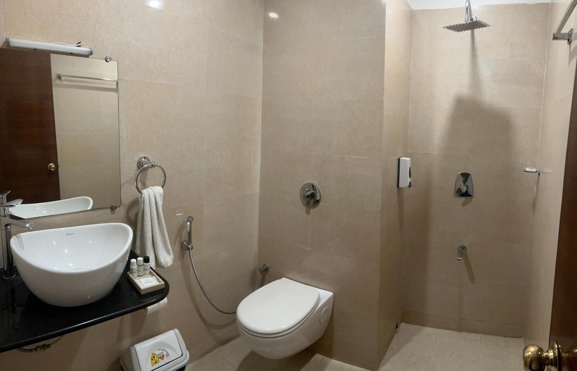 Seascape Port Blair Hotel Ngoại thất bức ảnh